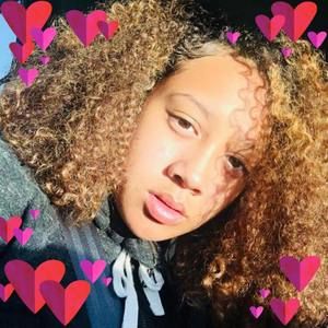 Meet your Posher, Laniece